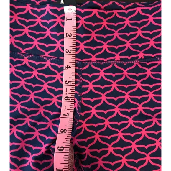 Vineyard Vines Whale Tail Around Town Patterned Leggings - Size EX Small - NWT - Picture 12 of 13
